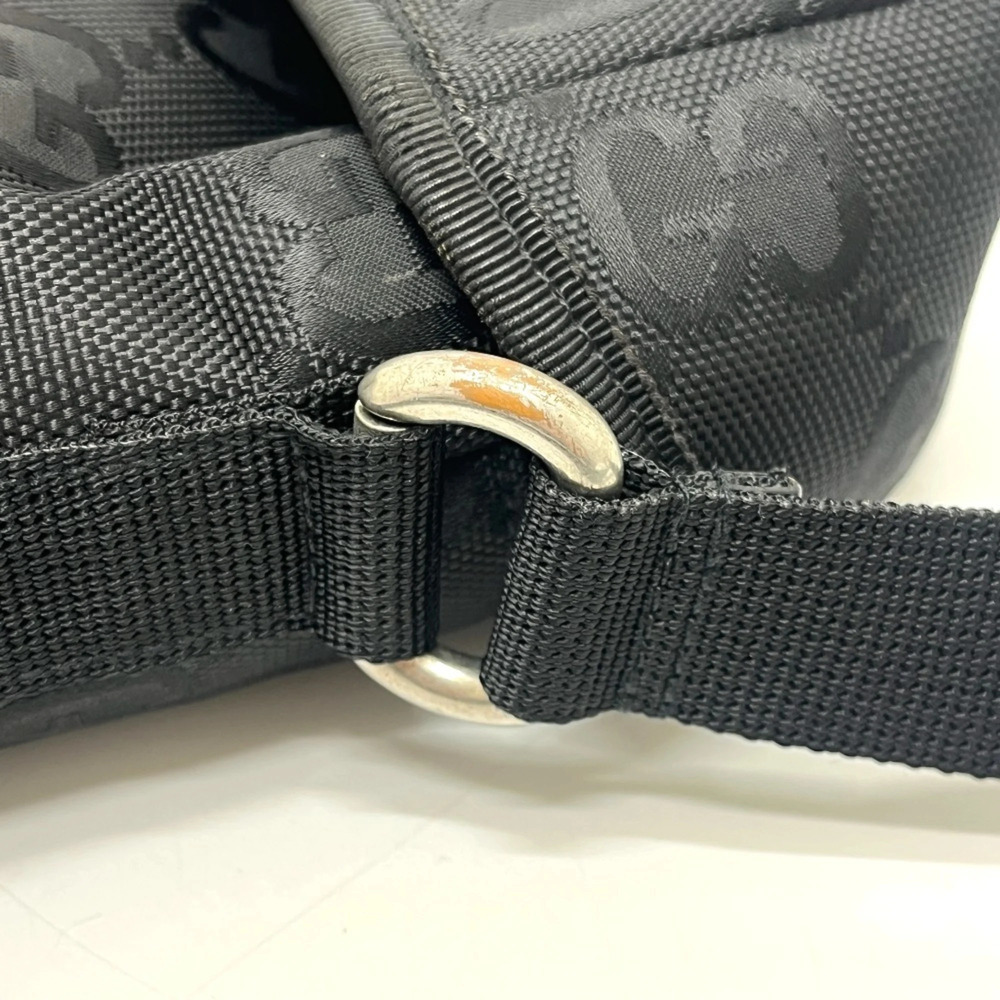 GUCCI Authentic Black Leather Messenger Shoulder Bag - Picture 10 of 16